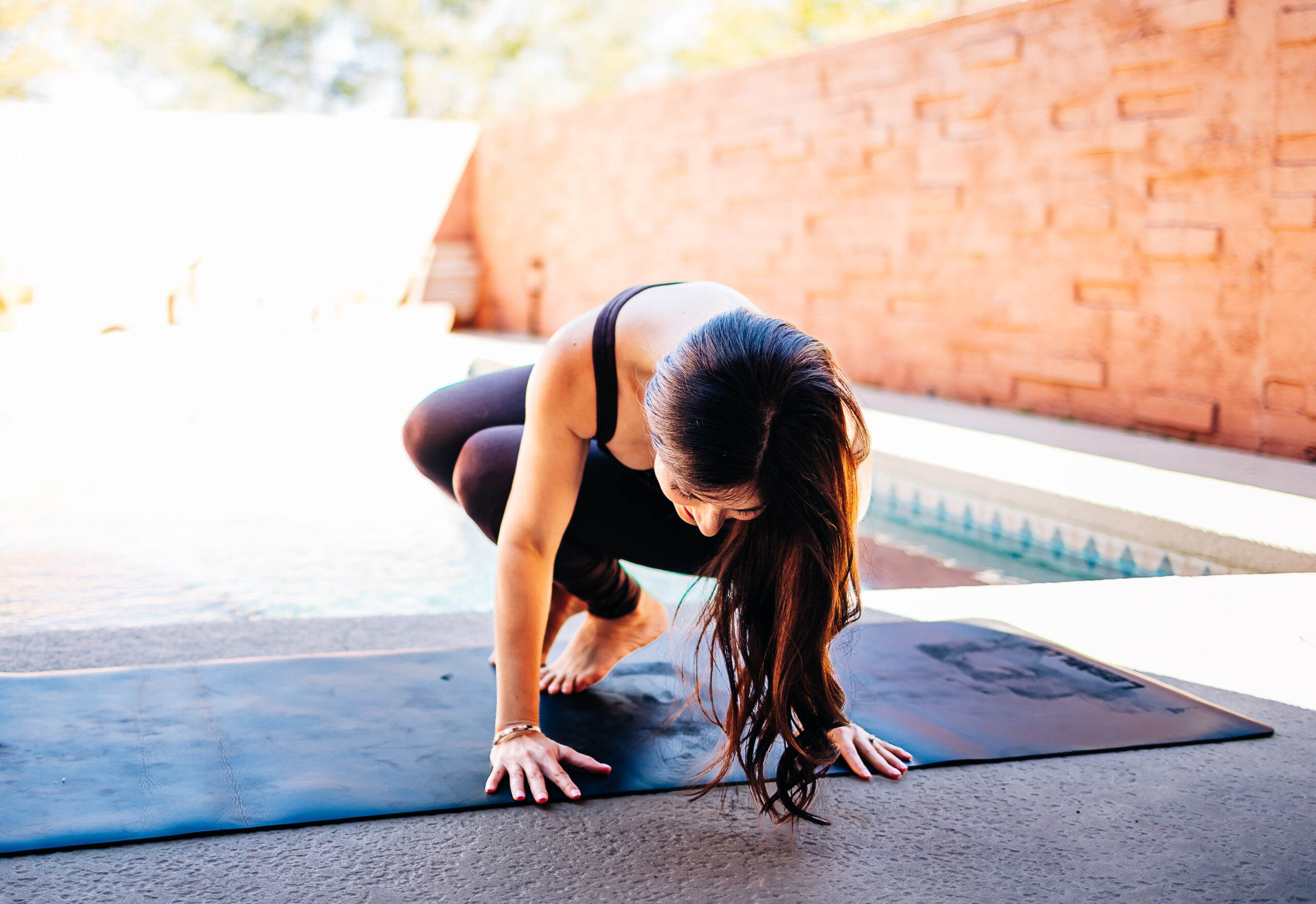 Side Crow Pose in Yoga - The Fitnessista