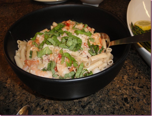 penne pasta with shrimp and goat cheese