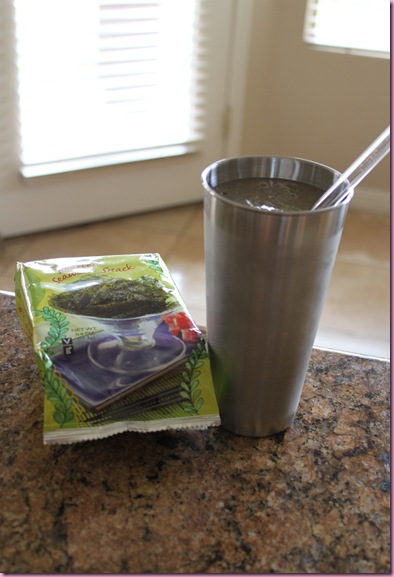 smoothie and seaweed