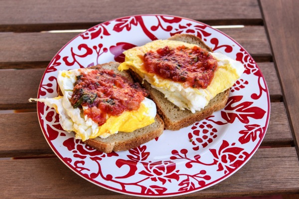 Egg sandwich