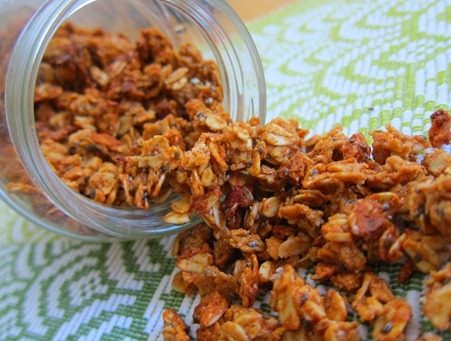 Almond butter granola