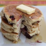 berry chia pancakes