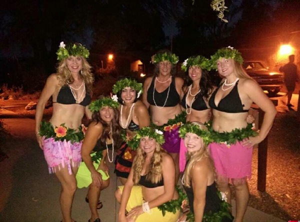 Hula girls