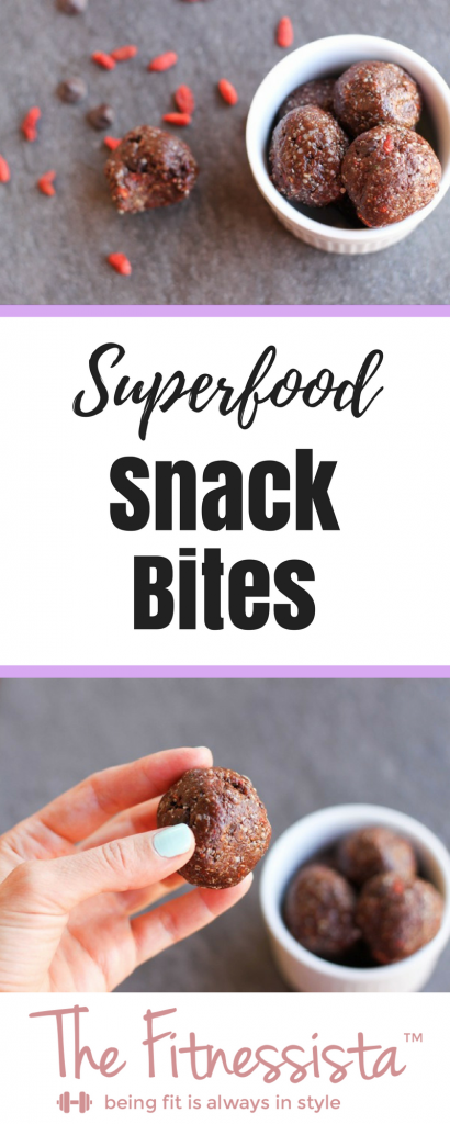 These snack bites are perfect to take along with you during your busy days. They're packed with nutrients from the hemp seeds and goji berries. Add in a little chocolate and these little bites are a dream come true! fitnessista.com | #superfood #heathysnack