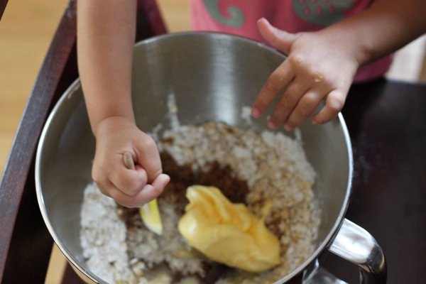 Making cookies 1 of 1