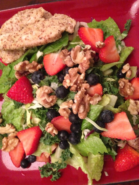 Berry crunch salad