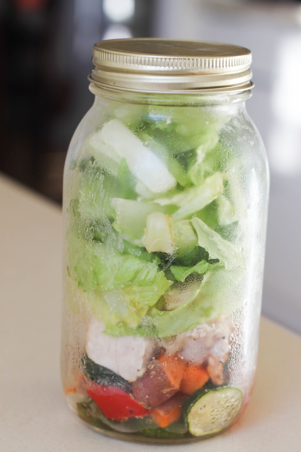 Salad in a jar 1 of 1 4