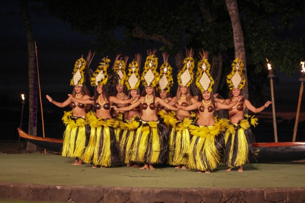 Hula dancers  1 of 1 3