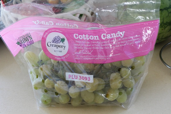 Cotton candy grapes 1 of 1