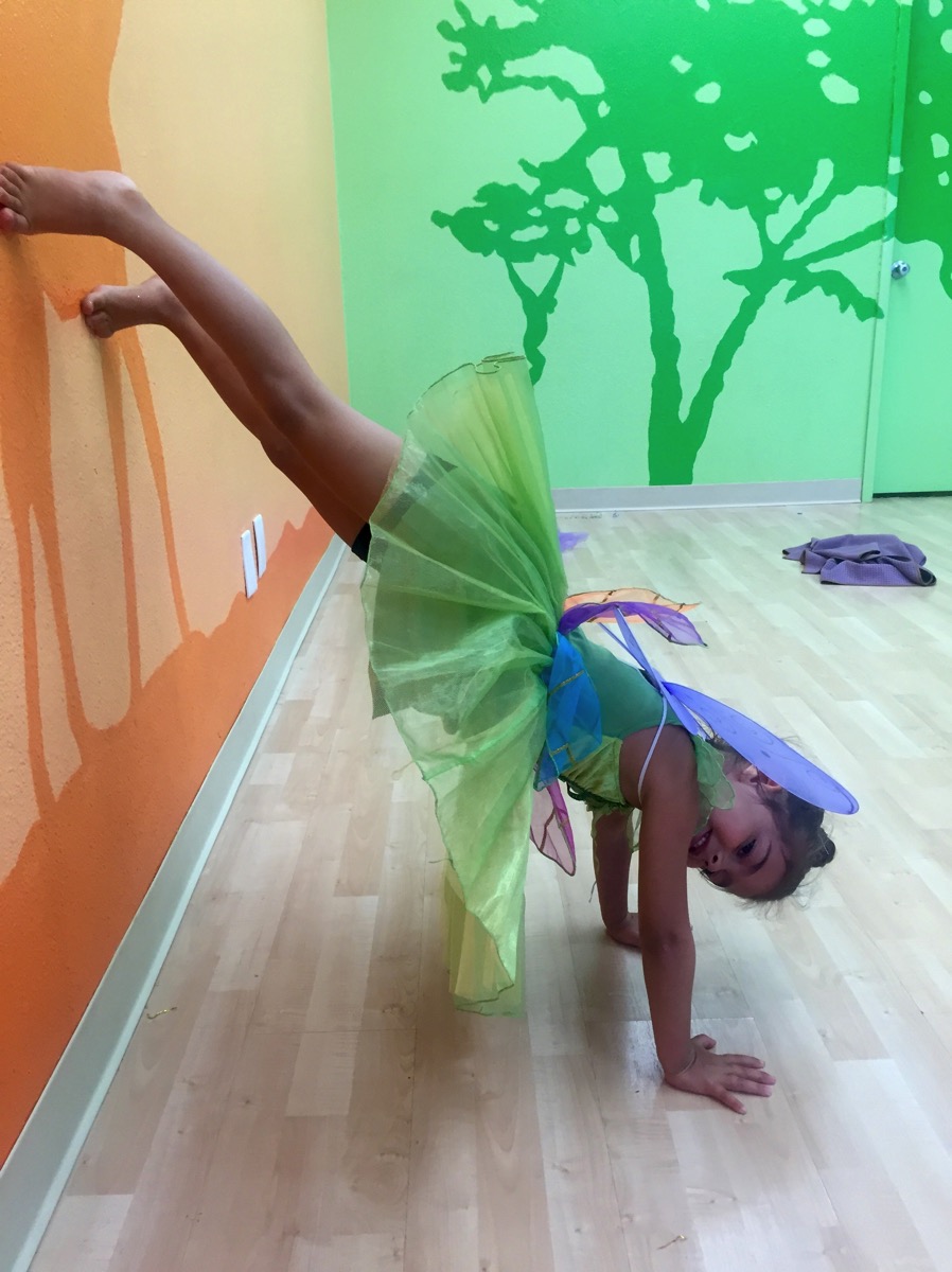 Livi fairy yoga