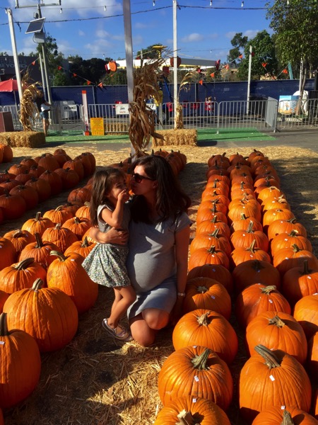 W livi at pumpkin station