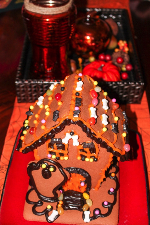 Gingerbread house 2