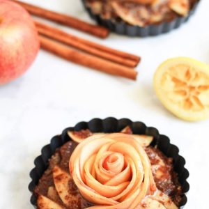 Gluten-free and vegan apple tarts with an almond meal crust. This recipe is perfect for when you want a sweet treat minus the sugar crash. fitnessista.com