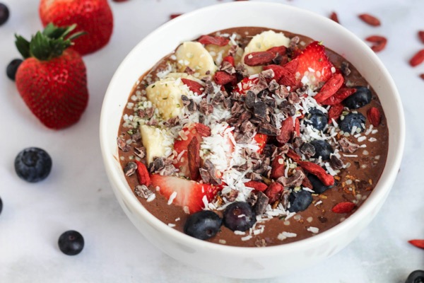 healthy smoothie bowl