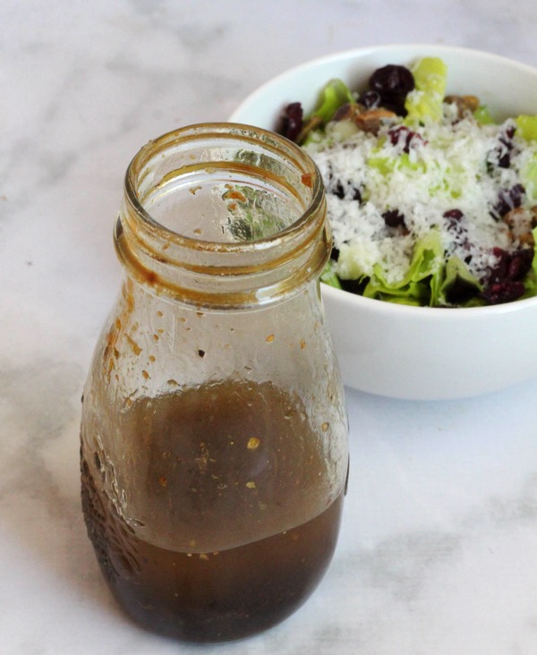 Best Italian Dressing Recipe - Detoxinista