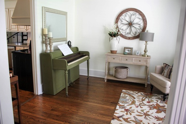 Piano room 2