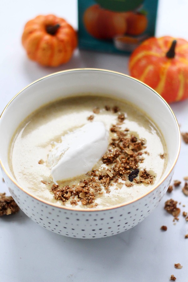 Pumpkin Pie Smoothie Bowl - High Protein, Vegan - The Fitnessista