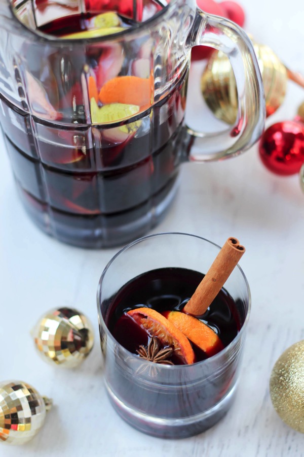 Holiday spice sangria