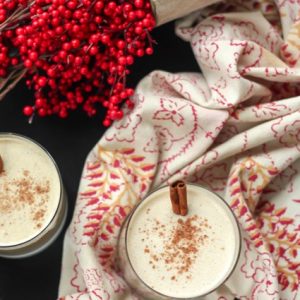 Vegan egg nog! This egg-less version has all of the flavor and texture of regular egg nog. This is a festive and healthy holiday drink! Recipe here: fitnessista.com