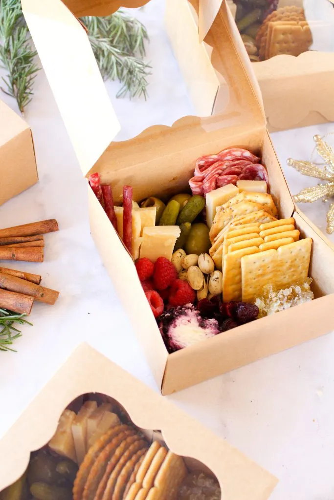 DIY grazing boxes! A cute and easy covid-friendly appetizer or holiday gift. Get the details here: fitnessista.com
