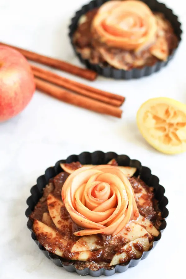 raw apple tarts 5.jpg