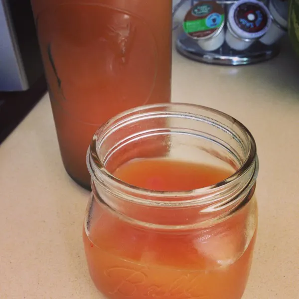 Start making your own fizzy and flavorful kombucha