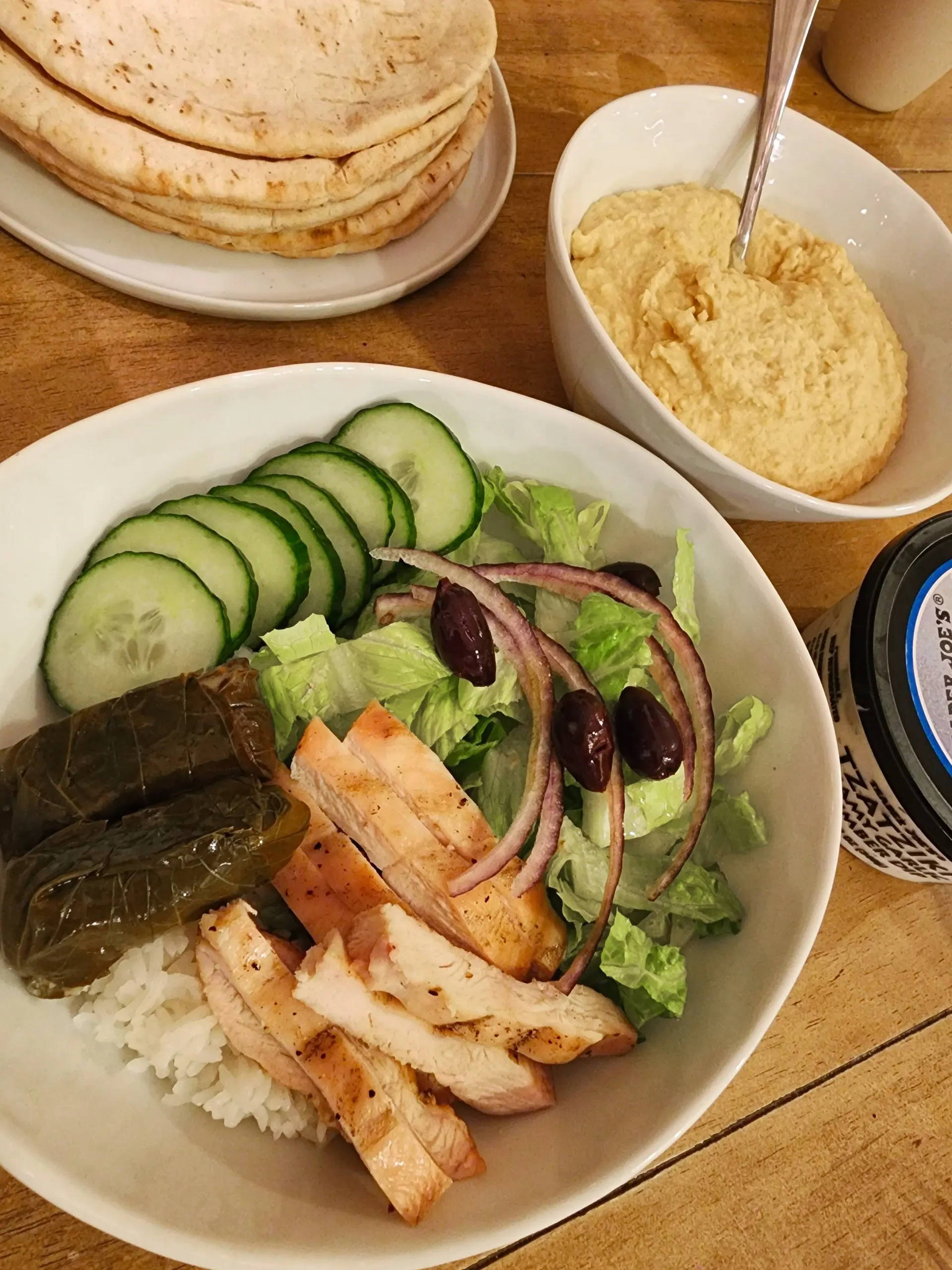 Greek bowls for dinner | Weekend Things