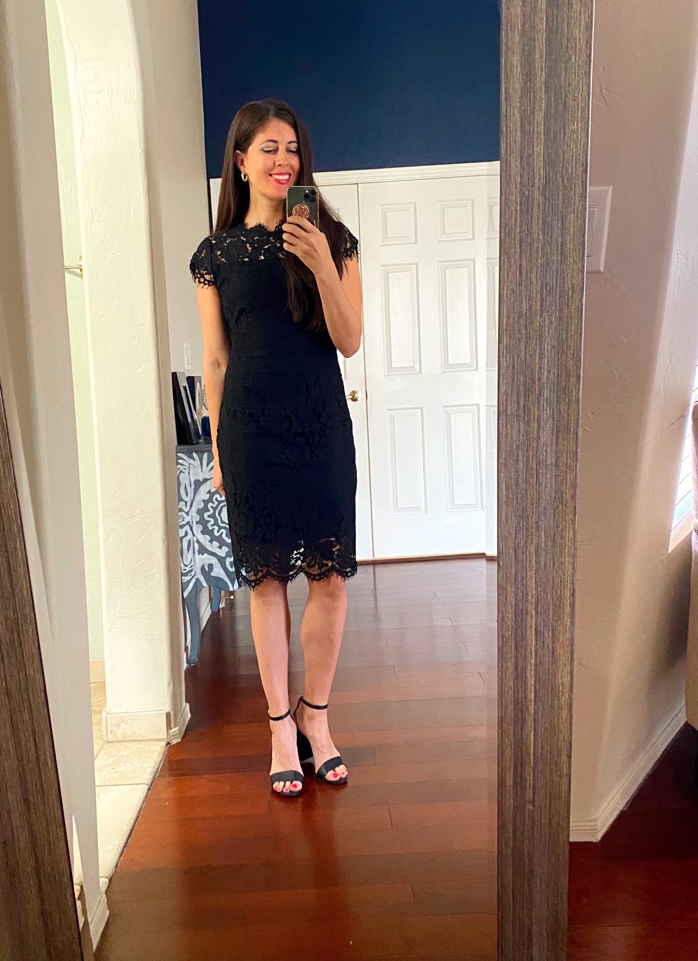 black dress - Friday Faves - The Fitnessista