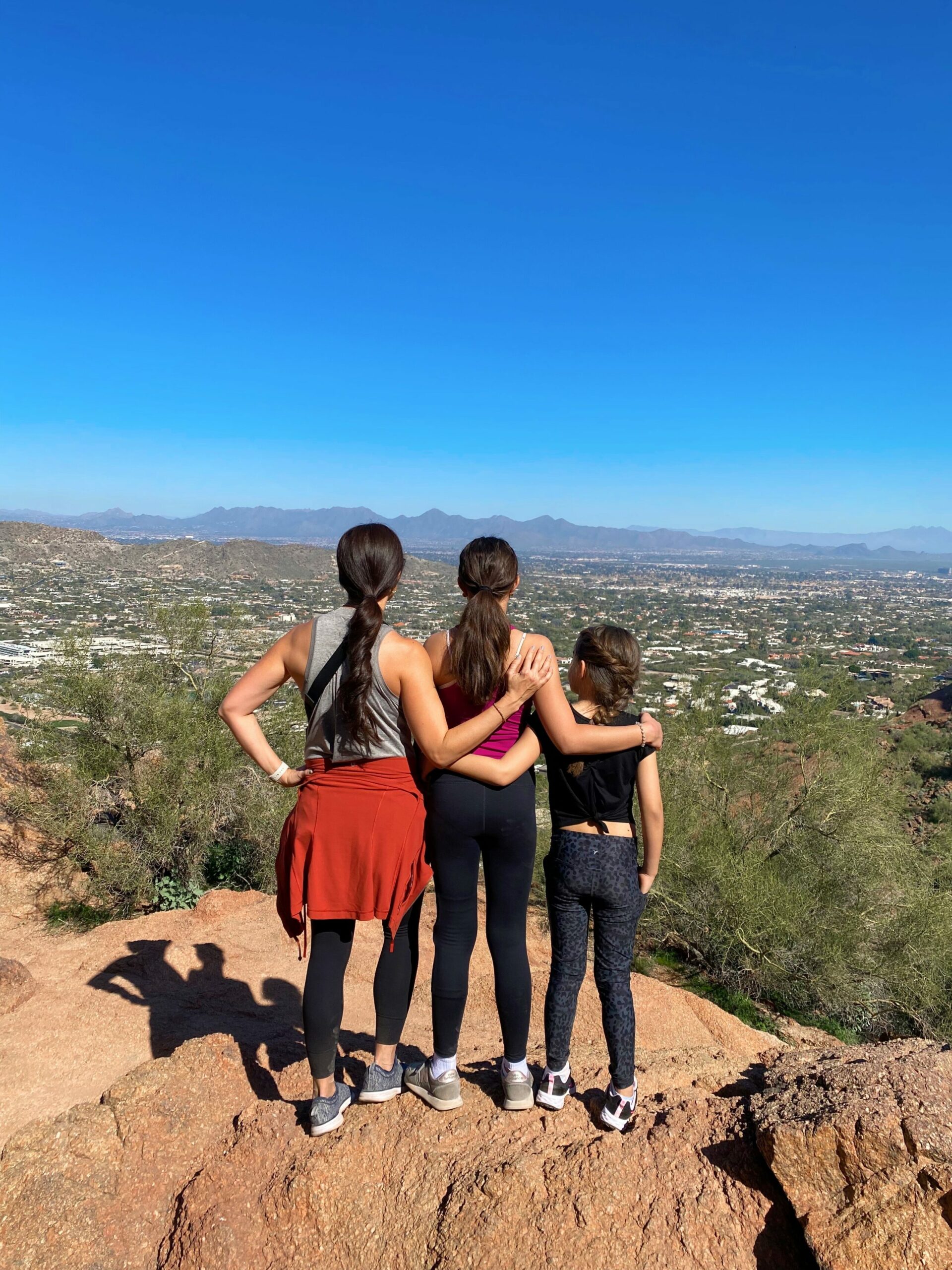 hiking camelback