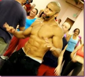 Insanity workout shaun t day online 1