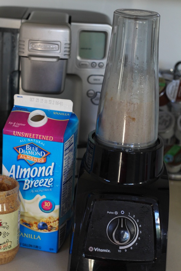 Almond Butter Ice Cream Cakes Recipe The Fitnessista