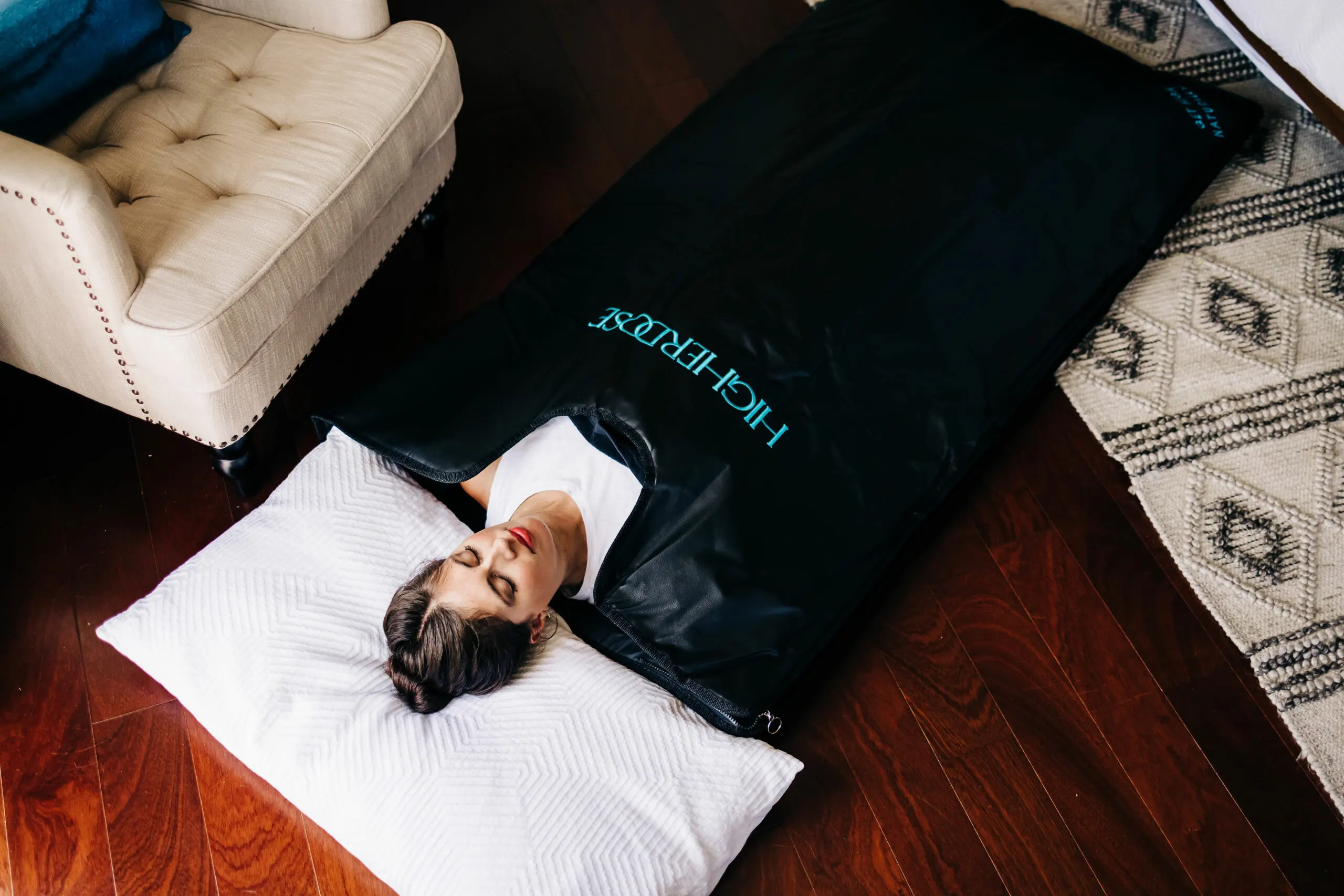 HigherDOSE Sauna Blanket Review The Fitnessista