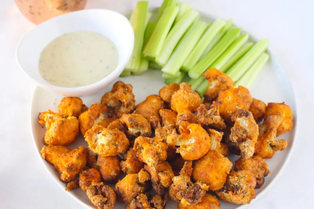 Air Fryer Buffalo Cauliflower Bites (glutenfree) The Fitnessista