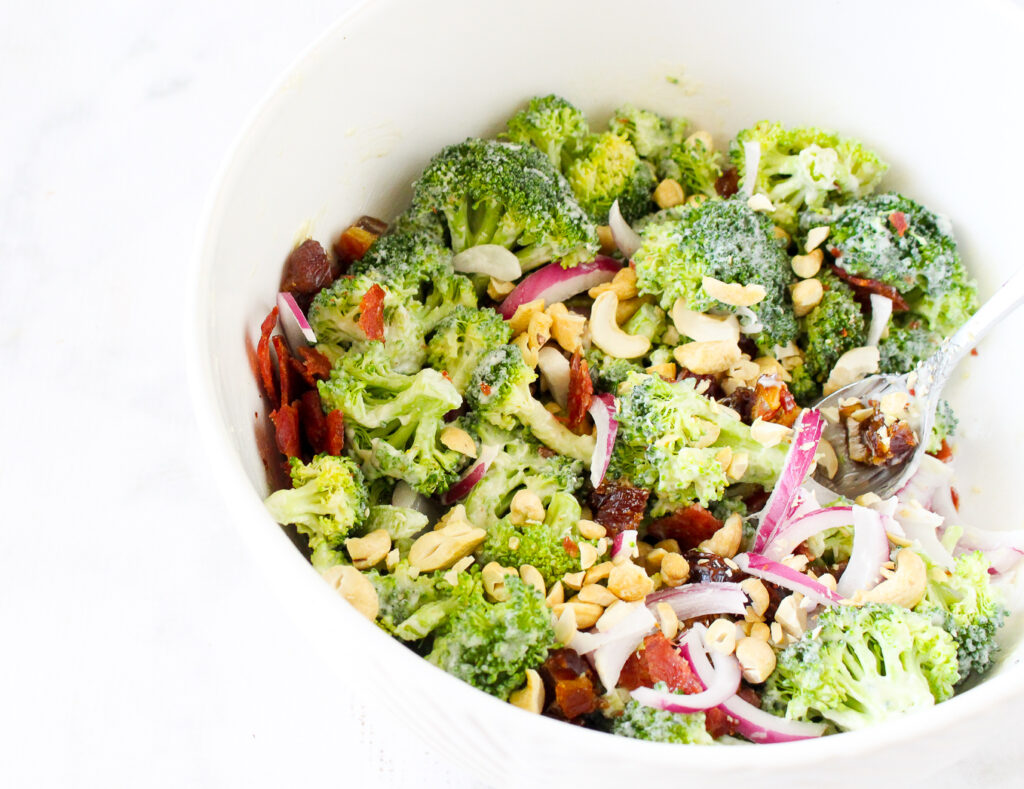 The best dairyfree broccoli salad The Fitnessista